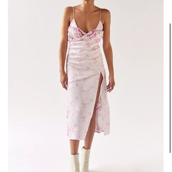 For Love And Lemons Dresses & Skirts - For Love and Lemons Taylor Floral Satin Coquette Girly Midi Dress Sz S